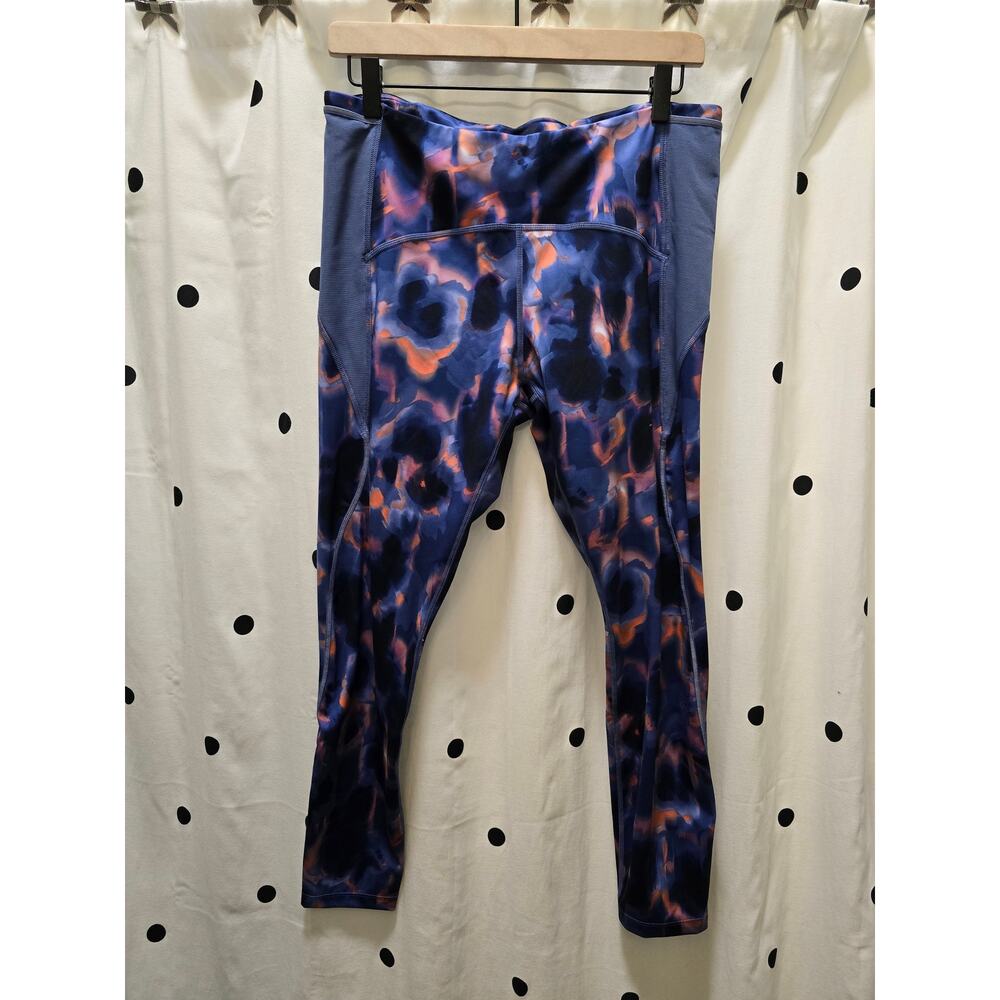 Watercolor print New Balance Running pocket leggings size large
